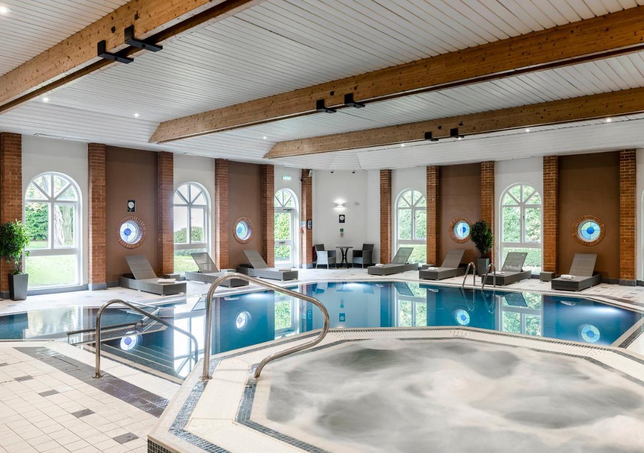 Hogs Back Hotel & Spa Nr Farnham Farnham  Zewnętrze zdjęcie